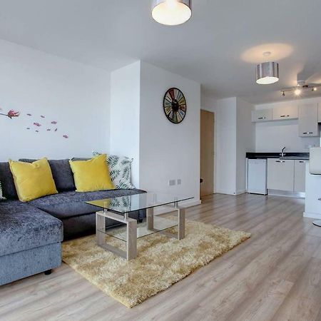 Newly Renovated Riverside Flat W/ Private Balcony Norwich Eksteriør billede
