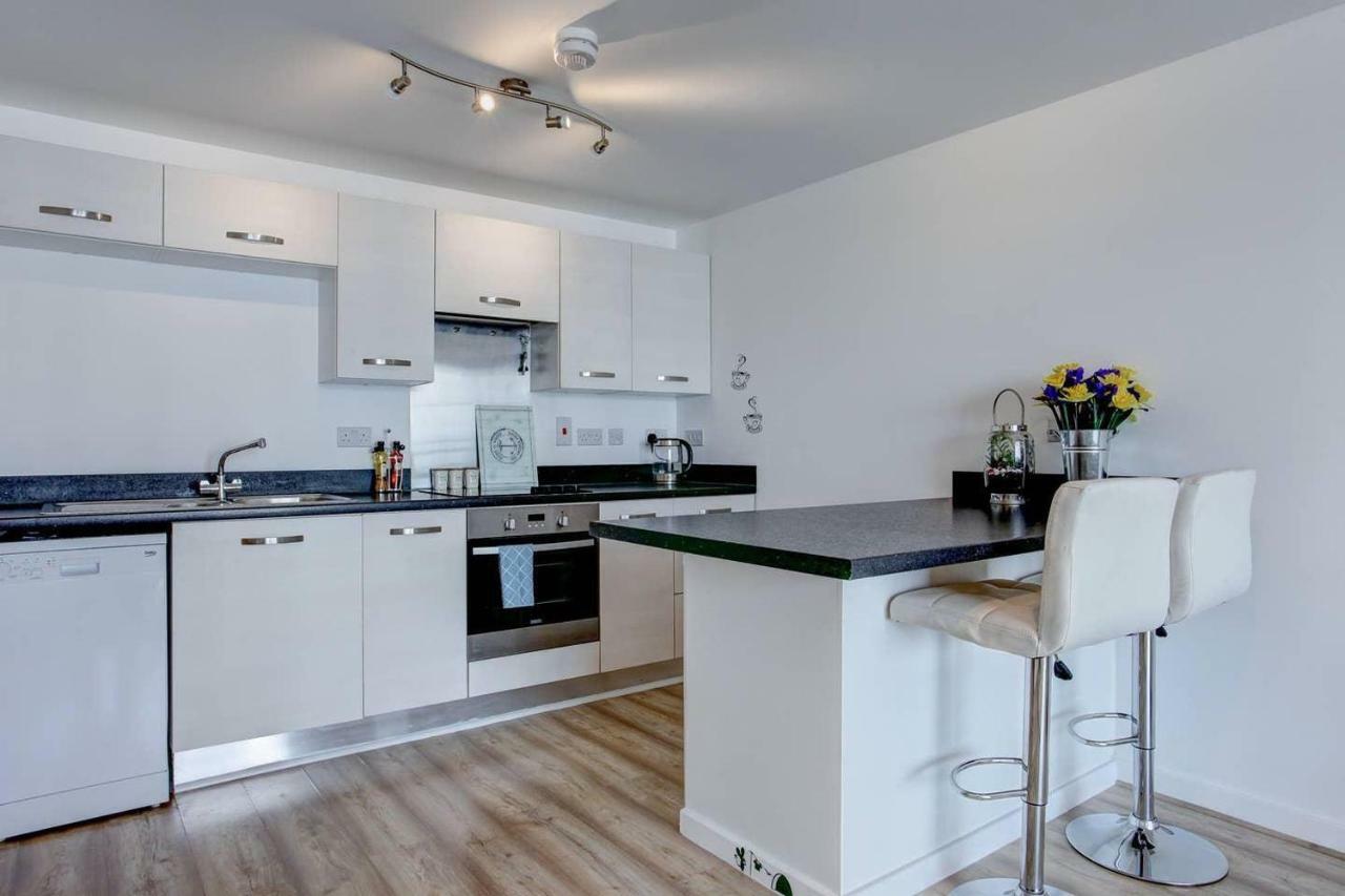 Newly Renovated Riverside Flat W/ Private Balcony Norwich Eksteriør billede