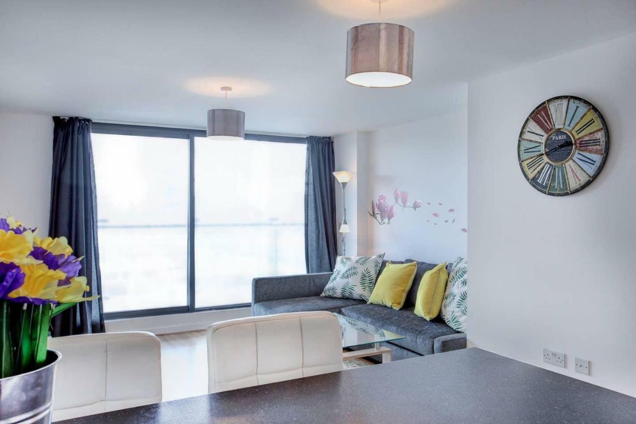 Newly Renovated Riverside Flat W/ Private Balcony Norwich Eksteriør billede